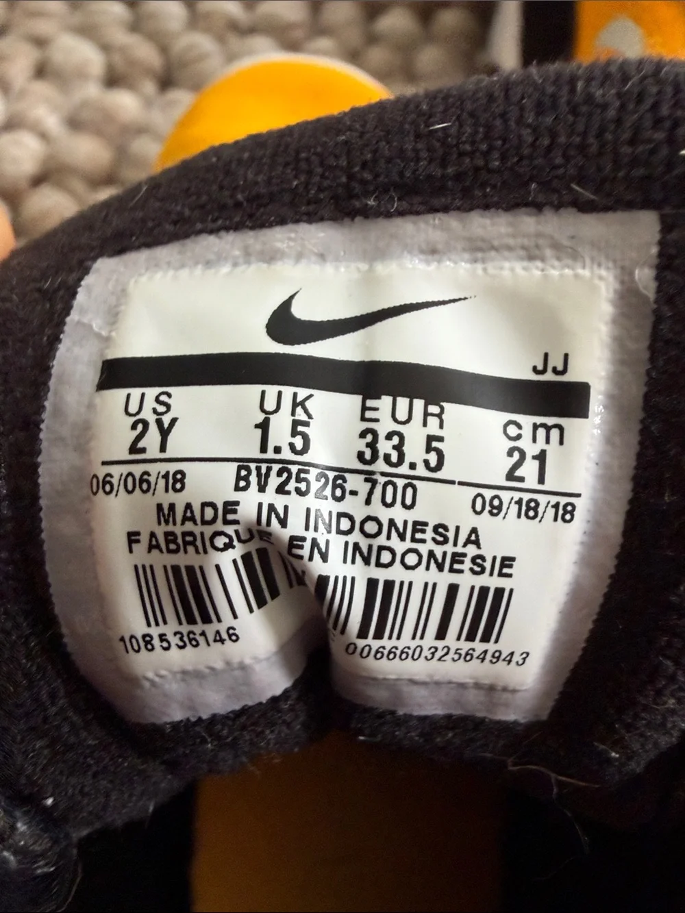 Nike Air Max Speed Turf sneakers in a University Gold and black